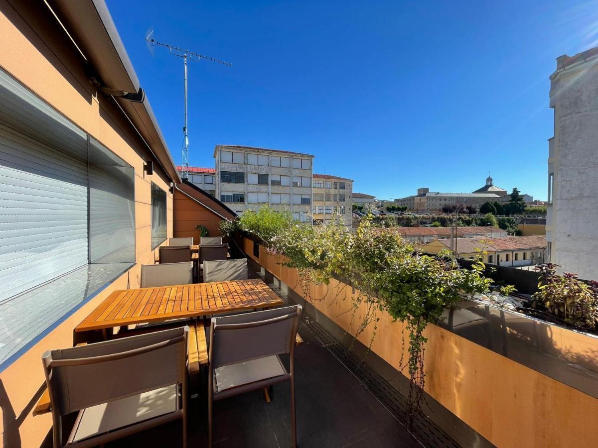 El Roble 9 Appartement Astorga Buitenkant foto